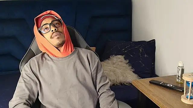 Bigote Big0357 online show from September 2025 12:39:02 AM