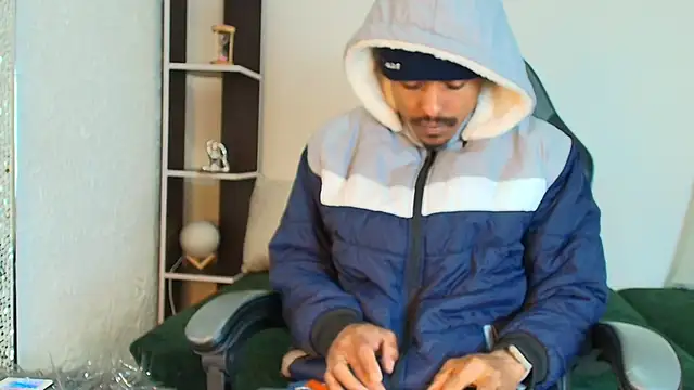 Bigote Big0357 online show from September 2025 02:28:02 PM