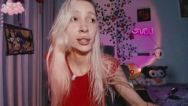 Snapshot of sweed_angel chatting on July 2026 05:05:02 AM sweed angel online show from July 2026 05:05:02 AM