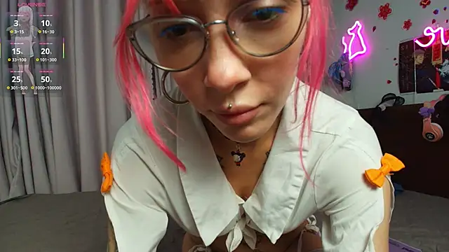 Snapshot of sweed_angel chatting on February 2026 06:40:02 AM sweed angel online show from February 2026 06:40:02 AM