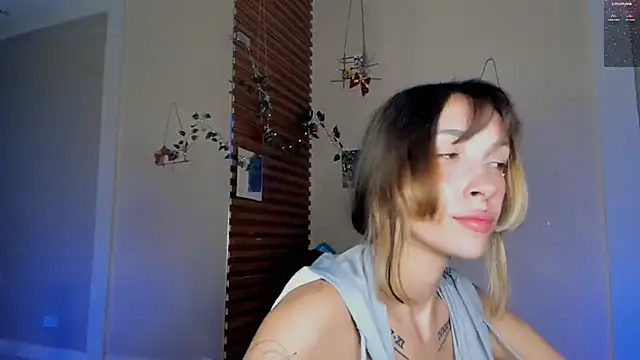 Snapshot of sweed_angel chatting on February 2025 11:21:02 AM sweed angel online show from February 2025 11:21:02 AM