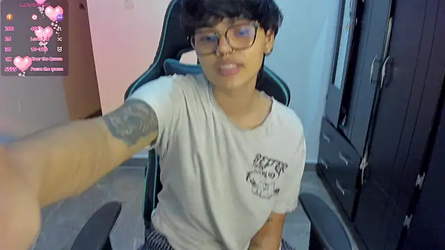 Snapshot of gooddess_isis chatting on January 2025 06:09:01 AM gooddess isis online show from January 2025 06:09:01 AM