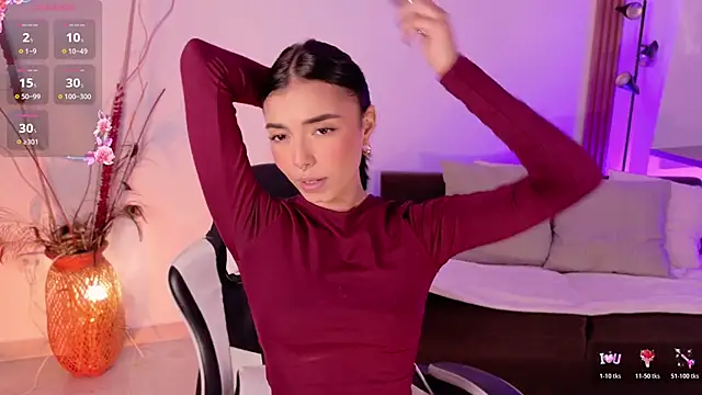 AnabelWolf online show from April 2026 02:18:01 PM