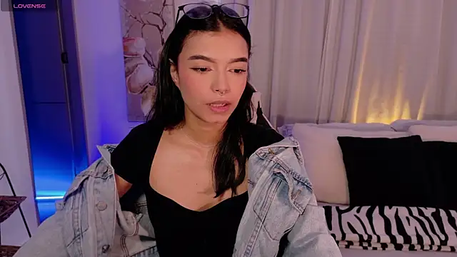 AnabelWolf online show from June 2026 02:00:02 PM