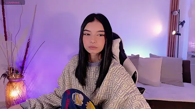 AnabelWolf online show from May 2026 02:01:01 PM