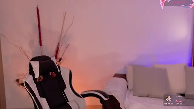 AnabelWolf online show from April 2026 02:01:02 PM