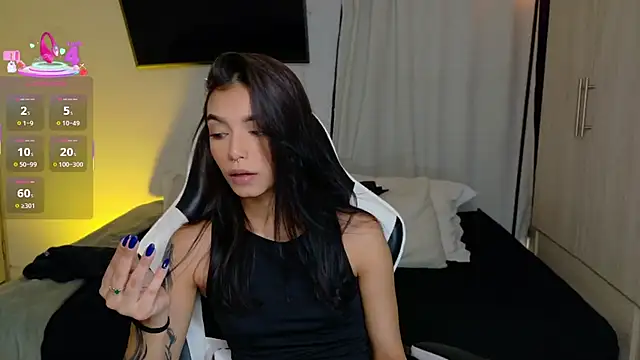 AnabelWolf online show from September 2025 05:24:01 PM