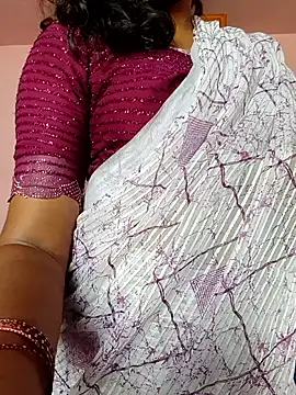 Tamil Shalini Lustyy online show from October 2025 06:07:02 AM