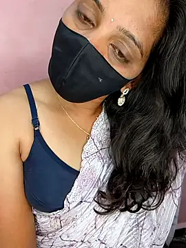 Tamil Shalini Lustyy online show from October 2025 05:25:01 PM