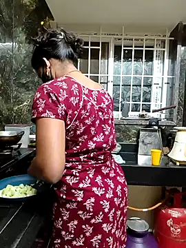 Tamil Shalini Lustyy online show from December 2025 11:18:01 PM