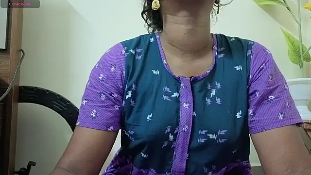Tamil Shalini Lustyy online show from March 2026 12:43:01 PM