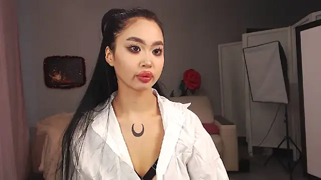 NamiLoveRoom online show from December 2024 06:19:01 AM