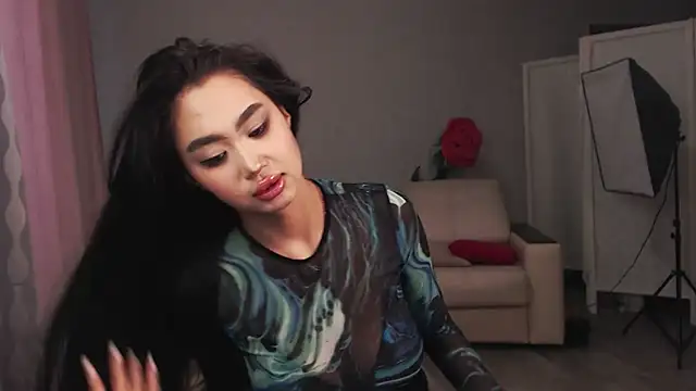 NamiLoveRoom online show from December 2024 05:18:02 AM