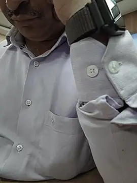 samee00721 online show from April 2026 11:03:01 AM