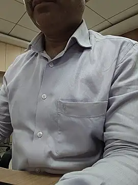 samee00721 online show from April 2026 01:12:02 PM