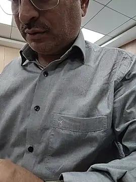 samee00721 online show from March 2026 06:50:01 AM