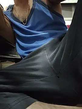 samee00721 online show from April 2026 07:10:02 PM