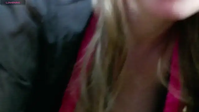 Mikki5P online show from February 2025 06:21:01 PM