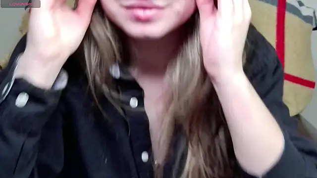 Mikki5P online show from February 2025 09:04:02 PM