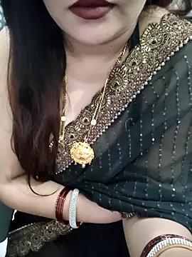 Snapshot of Mayuri77 chatting on October 2025 06:16:01 PM Mayuri77 online show from October 2025 06:16:01 PM