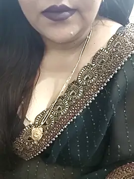 Snapshot of Mayuri77 chatting on October 2025 07:09:02 AM Mayuri77 online show from October 2025 07:09:02 AM