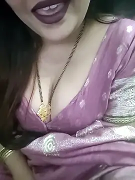 Snapshot of Mayuri77 chatting on December 2025 06:12:01 PM Mayuri77 online show from December 2025 06:12:01 PM