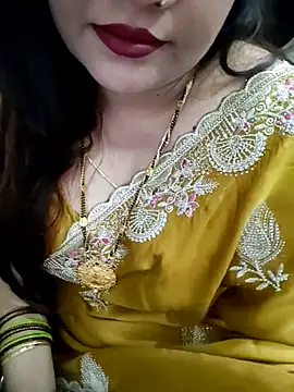 Snapshot of Mayuri77 chatting on November 2025 05:49:02 PM Mayuri77 online show from November 2025 05:49:02 PM