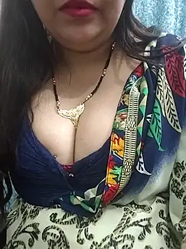 Snapshot of Mayuri77 chatting on March 2025 03:11:01 AM Mayuri77 online show from March 2025 03:11:01 AM