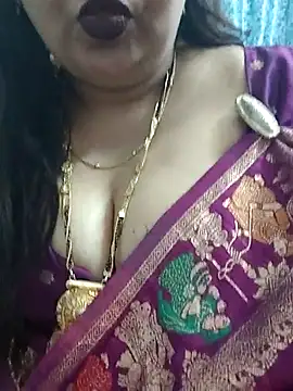 Snapshot of Mayuri77 chatting on March 2025 05:29:02 PM Mayuri77 online show from March 2025 05:29:02 PM