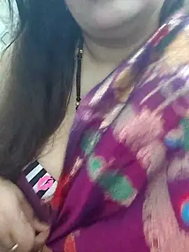 Snapshot of Mayuri77 chatting on September 2025 07:00:01 AM Mayuri77 online show from September 2025 07:00:01 AM