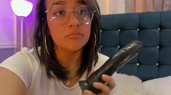 Pandoracherry online show from March 2025 12:17:01 PM