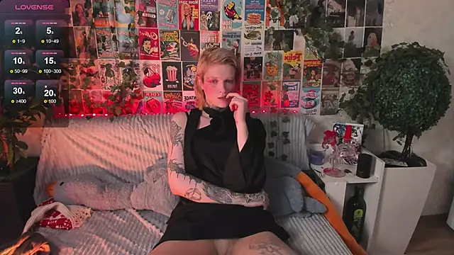 Simona Rain online show from September 2025 01:17:02 AM