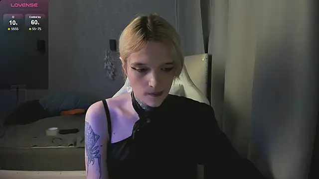 Simona Rain online show from December 2025 10:55:01 PM