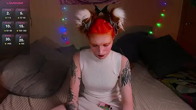 Simona Rain online show from December 2025 09:42:02 PM