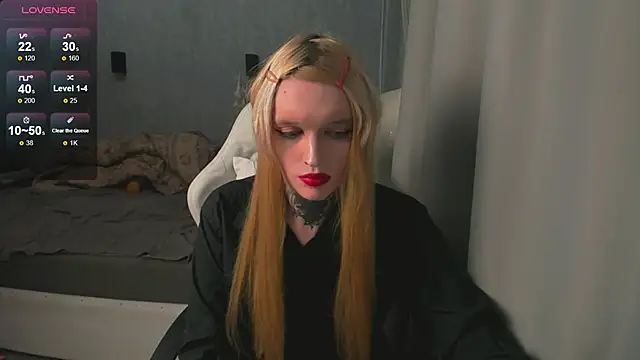 Simona Rain online show from November 2025 12:00:01 AM