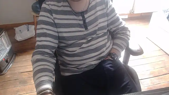 mancreeed online show from January 2026 01:04:04 PM