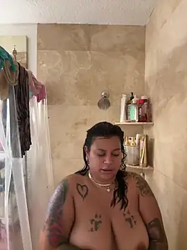 Snapshot of shyfr34k chatting on September 2025 05:40:02 PM shyfr34k online show from September 2025 05:40:02 PM