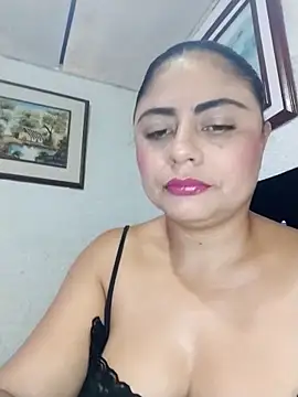 Snapshot of ElizabethWeil chatting on May 2026 12:55:01 PM ElizabethWeil online show from May 2026 12:55:01 PM