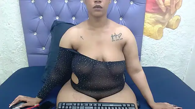 LolaTwerksXX online show from March 2026 03:07:01 PM