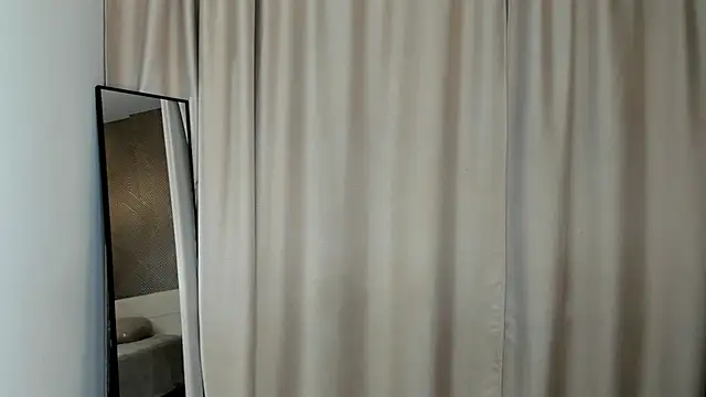 Snapshot of CoventinaAldous chatting on December 2024 08:15:01 PM CoventinaAldous online show from December 2024 08:15:01 PM