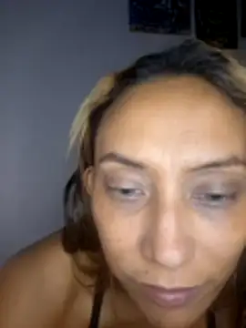 salome drasin online show from April 2026 11:42:02 PM