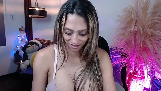 Snapshot of salome_drasin chatting on November 2025 03:49:02 AM salome drasin online show from November 2025 03:49:02 AM