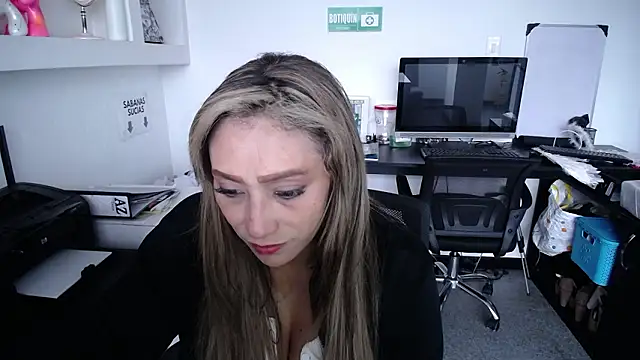 salome drasin online show from February 2026 01:00:01 PM