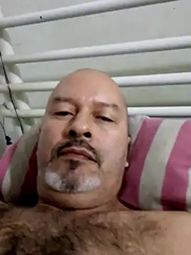 Snapshot of Juan_45 chatting on July 2026 11:48:02 PM Juan 45 online show from July 2026 11:48:02 PM