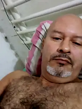 Snapshot of Juan_45 chatting on June 2026 01:43:02 PM Juan 45 online show from June 2026 01:43:02 PM