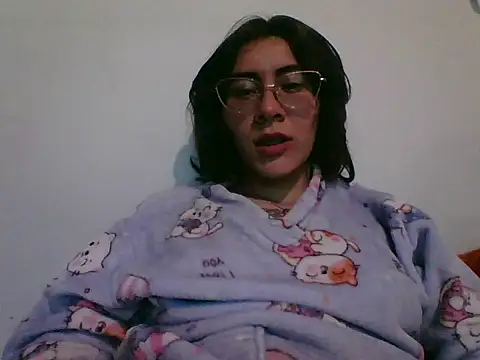 Darkness jones  online show from March 2026 02:39:02 AM