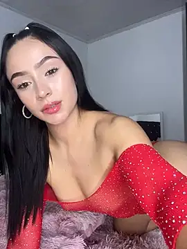 Snapshot of Emily_aurora132 chatting on February 2025 12:49:02 AM Emily aurora132 online show from February 2025 12:49:02 AM