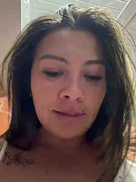 Snapshot of LIZ-06_ chatting on June 2026 02:53:01 AM LIZ-06 online show from June 2026 02:53:01 AM