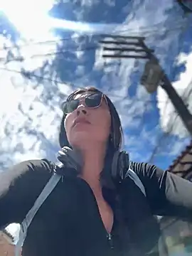 LIZ-06  online show from April 2026 03:41:01 PM