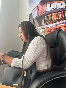 LIZ-06  online show from February 2026 01:30:01 PM